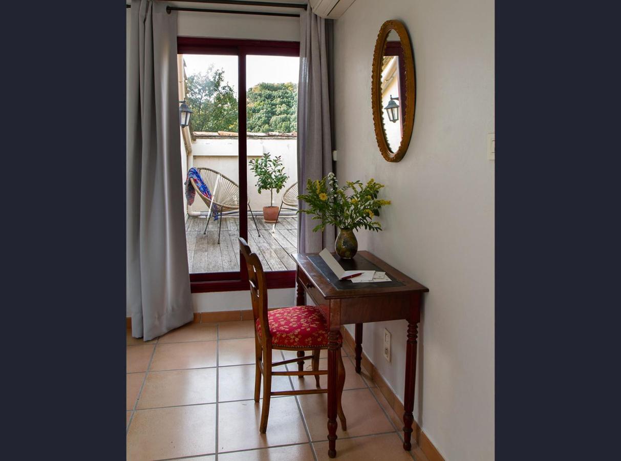 Le Clos Des Chenes Lagarde-Pareol ภายนอก รูปภาพ